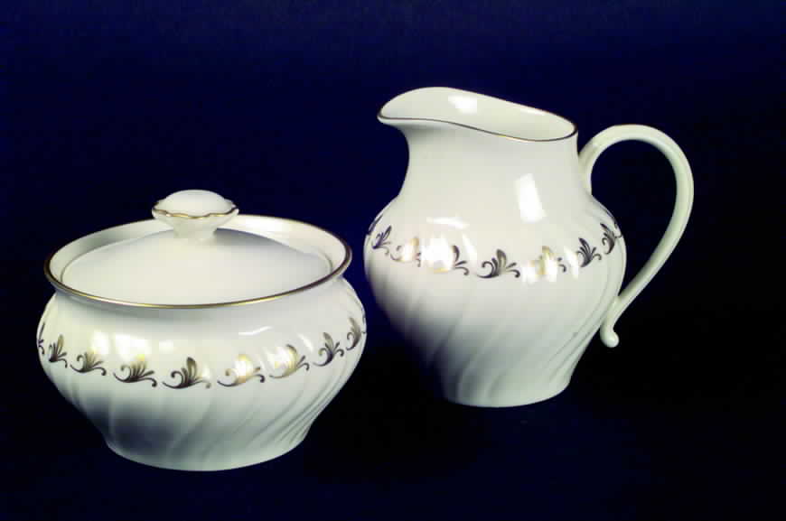 Patrician Sugar Bowl & Lid by Franciscan-1