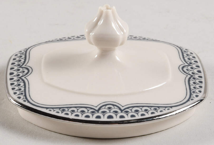 Petalpoint Lid for Sugar Bowl by Franciscan-1