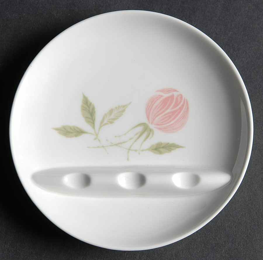 Pink A Dilly Small Ashtray by Franciscan-1