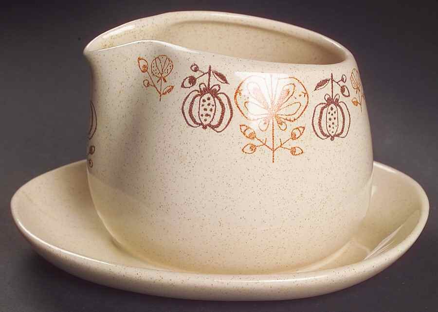 Pomegranate Gravy Boat with Attached Underplate by Franciscan-1