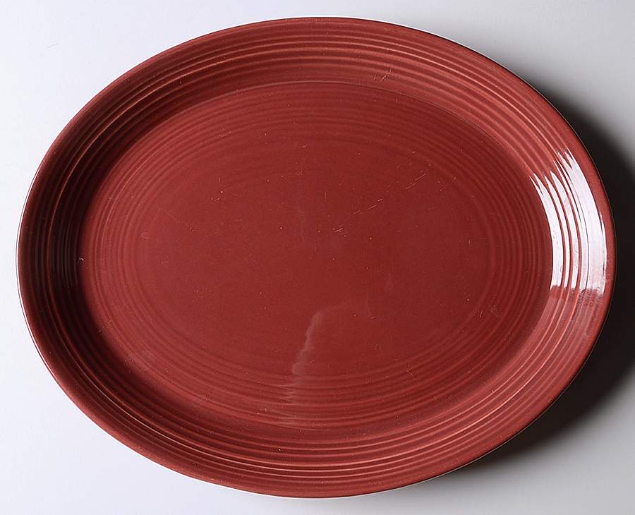 Reflections Burgundy 11" Oval Serving Platter by Franciscan-1