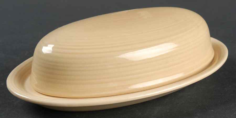 Reflections Sand 1/4 Lb Covered Butter by Franciscan-1
