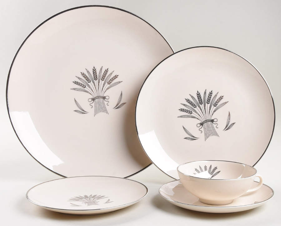 Regency 5 Piece Place Setting by Franciscan-1
