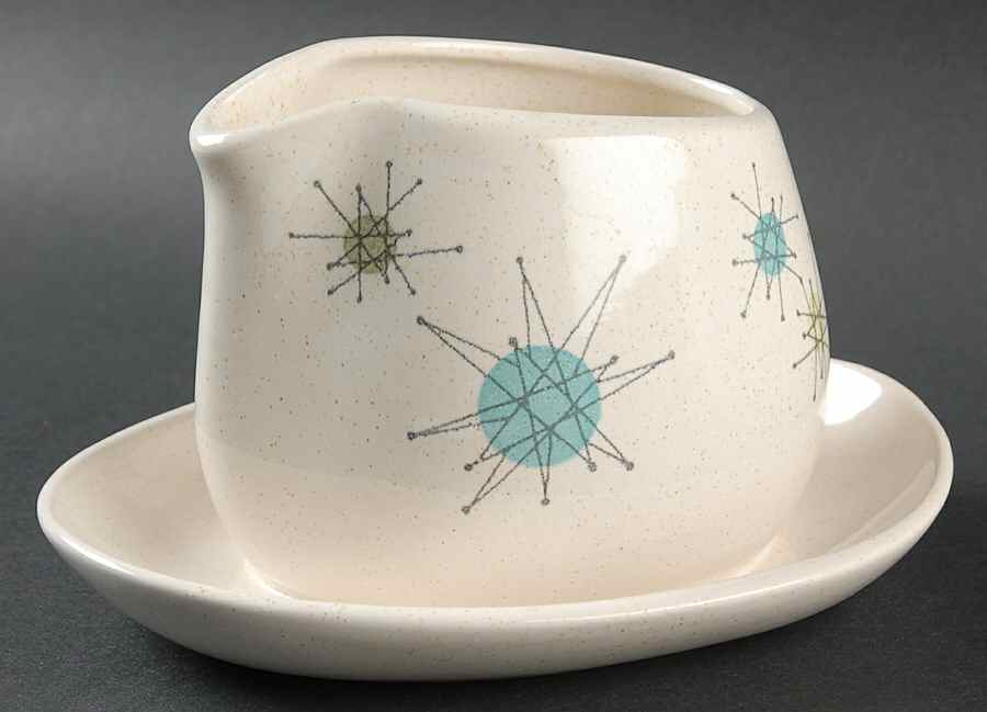 Starburst Round Gravy Boat/Attached Underplate by Franciscan-1