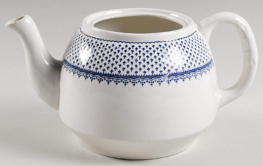 St. Louis Teapot No Lid by Franciscan-1