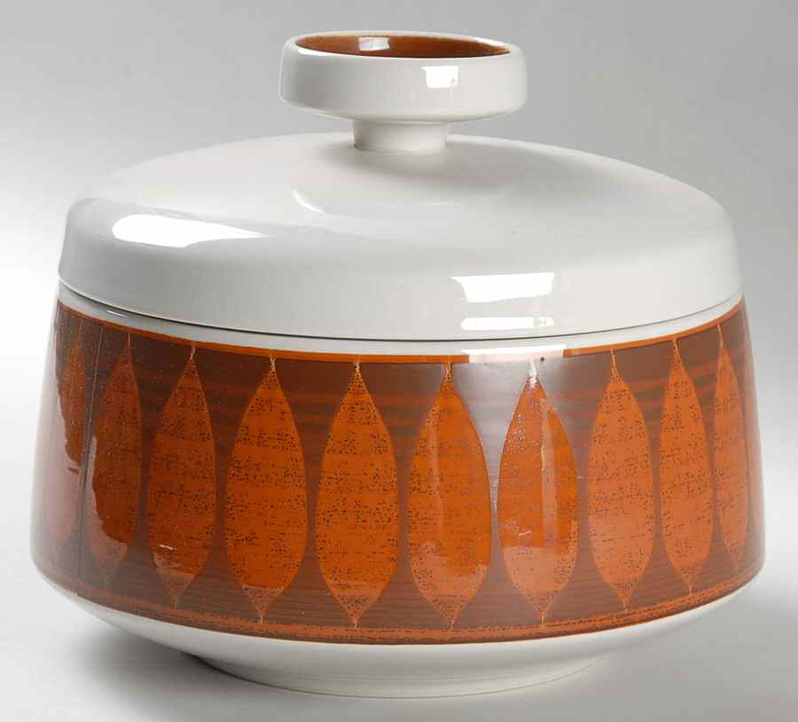 Terra Cotta 1.75 Qt Round Covered Casserole by Franciscan-1
