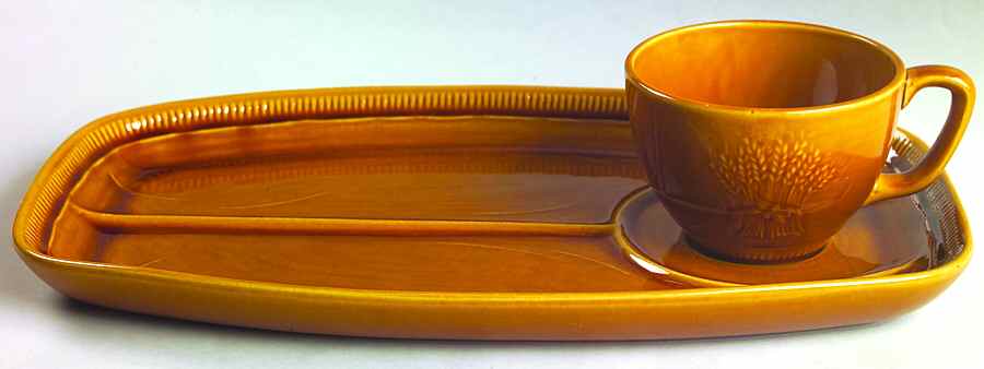 Wheat Golden Brown (Harvest) Snack Plate & Cup Set by Franciscan-1