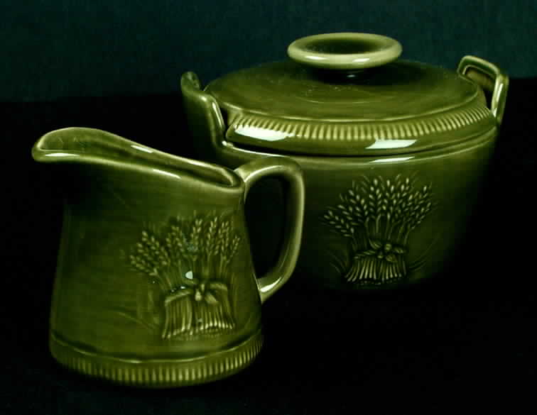 Wheat Green (Winter Green) Sugar Bowl & Lid by Franciscan-1