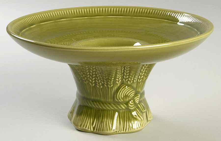 Wheat Green (Winter Green) Round Compote (Height X Width) by Franciscan-1