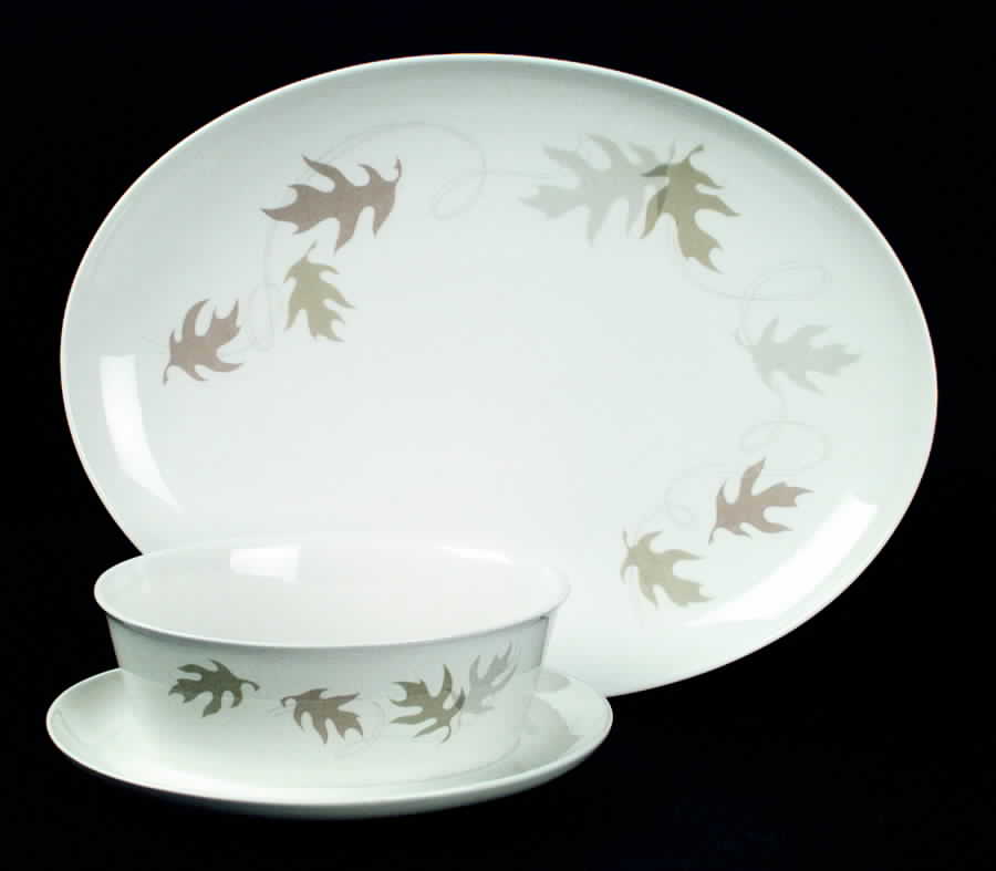 Whirl A Gig Gravy Boat with Attached Underplate by Franciscan-1