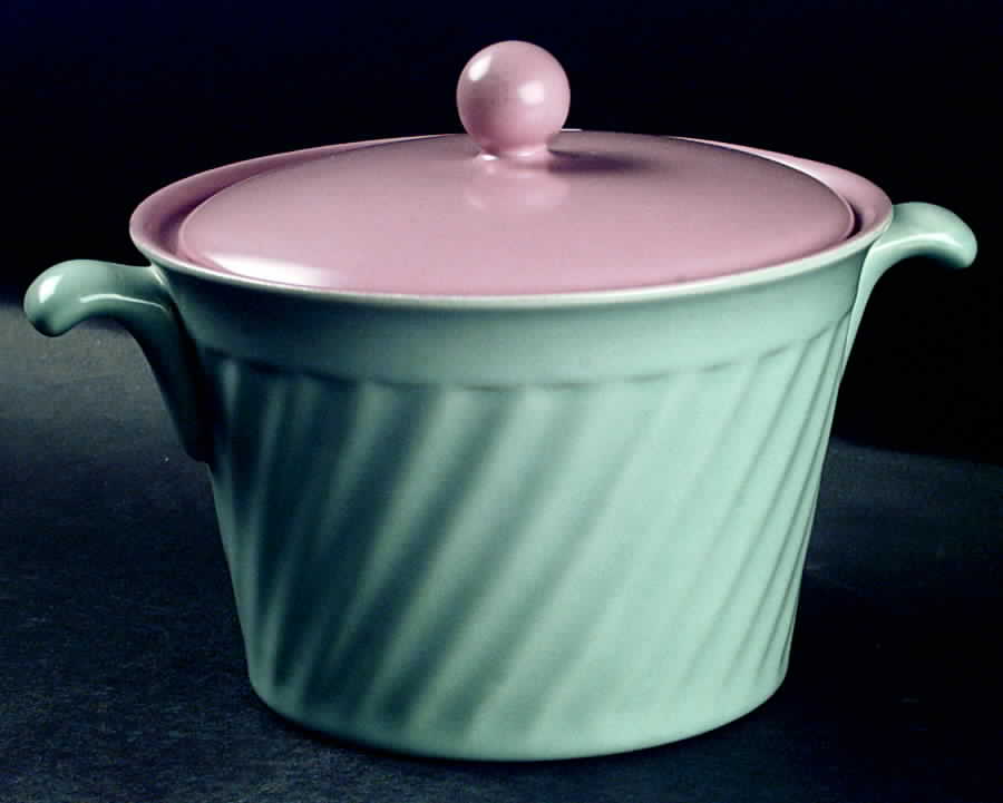 Wishmaker Blue 1.5 Qt Round Covered Casserole by Franciscan-1