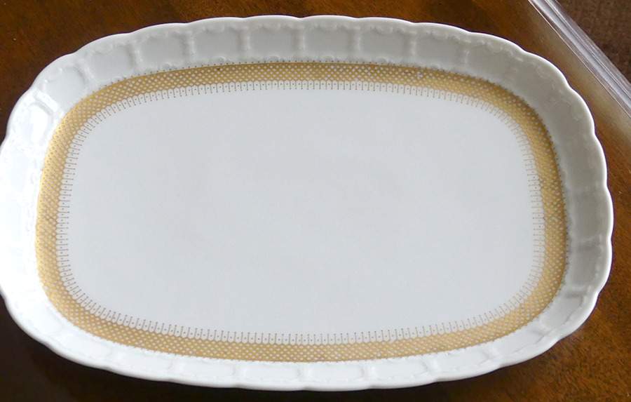 2843 15" Oval Serving Platter by Franconia-Krautheim & Adelburg-1