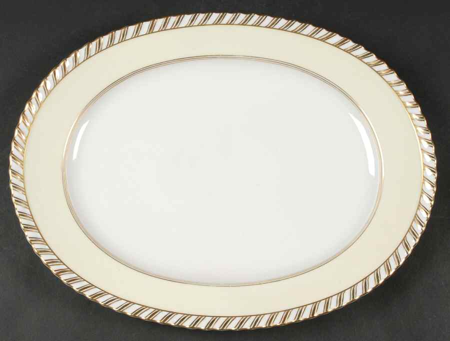 Baronial (White Center) 13" Oval Serving Platter by Franconia-Krautheim & Adelburg-1