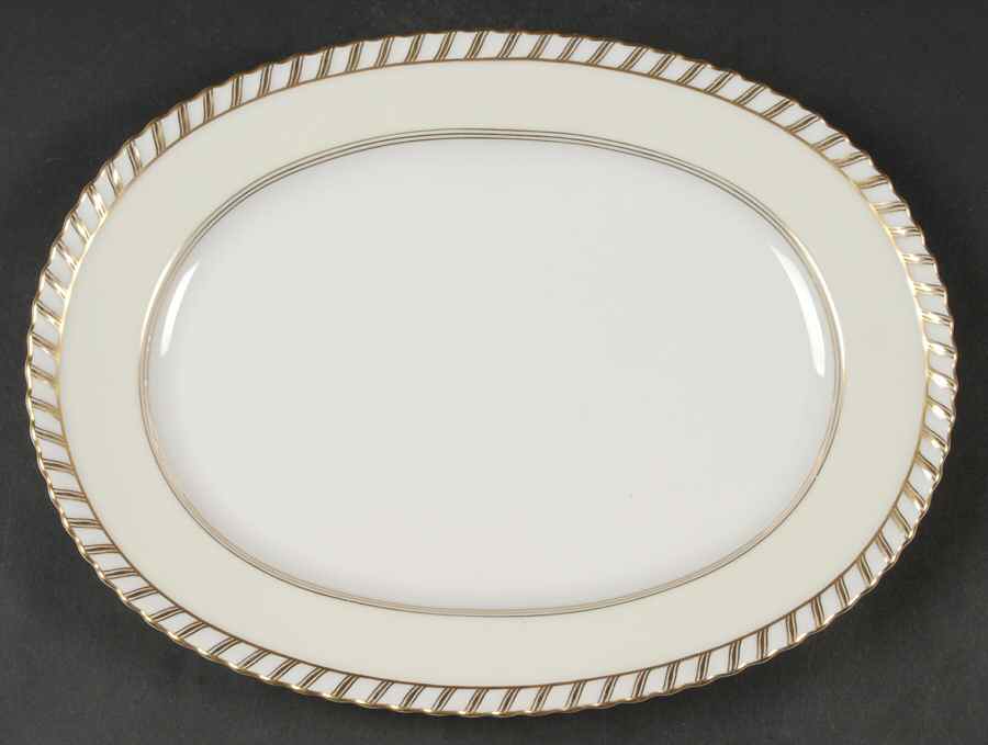 Baronial (White Center) 12" Oval Serving Platter by Franconia-Krautheim & Adelburg-1