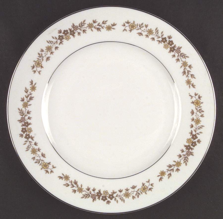 Berkshire Dinner Plate by Franconia-Krautheim & Adelburg-1
