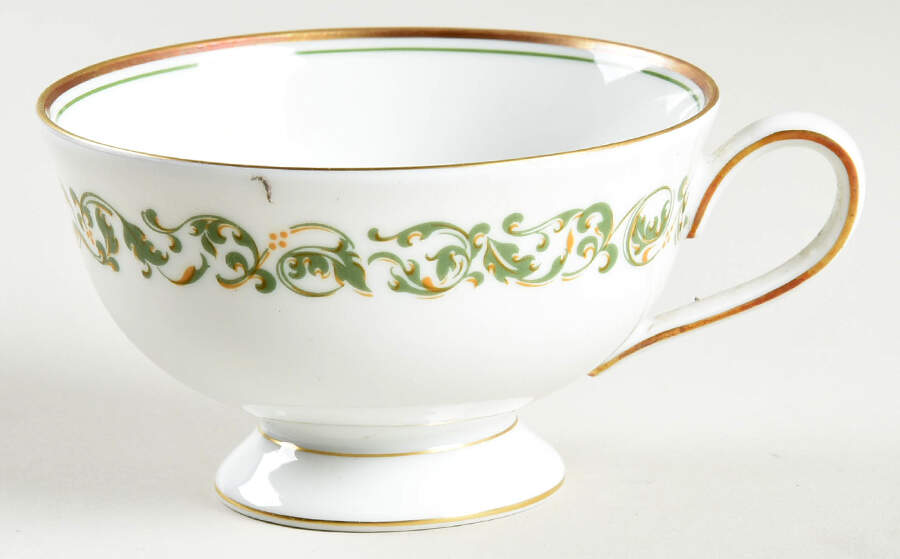 Camelot Footed Cup by Franconia-Krautheim & Adelburg-1