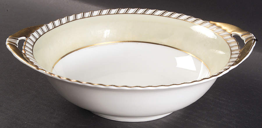 Celadonia Green 9" Round Vegetable Bowl by Franconia-Krautheim & Adelburg-1