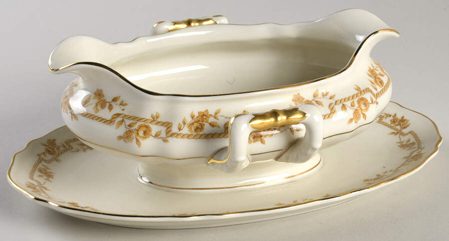 FR23 Gravy Boat with Attached Underplate by Franconia-Krautheim & Adelburg-1