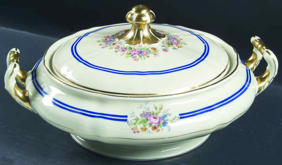 FR29 Round Covered Vegetable by Franconia-Krautheim & Adelburg-1
