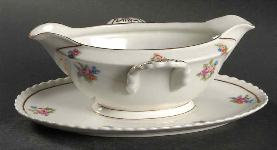 Gretchen Gravy Boat with Attached Underplate by Franconia-Krautheim & Adelburg-1