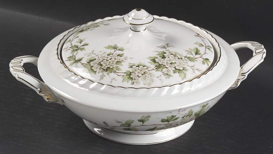 Hawthorn Round Covered Vegetable by Franconia-Krautheim & Adelburg-1