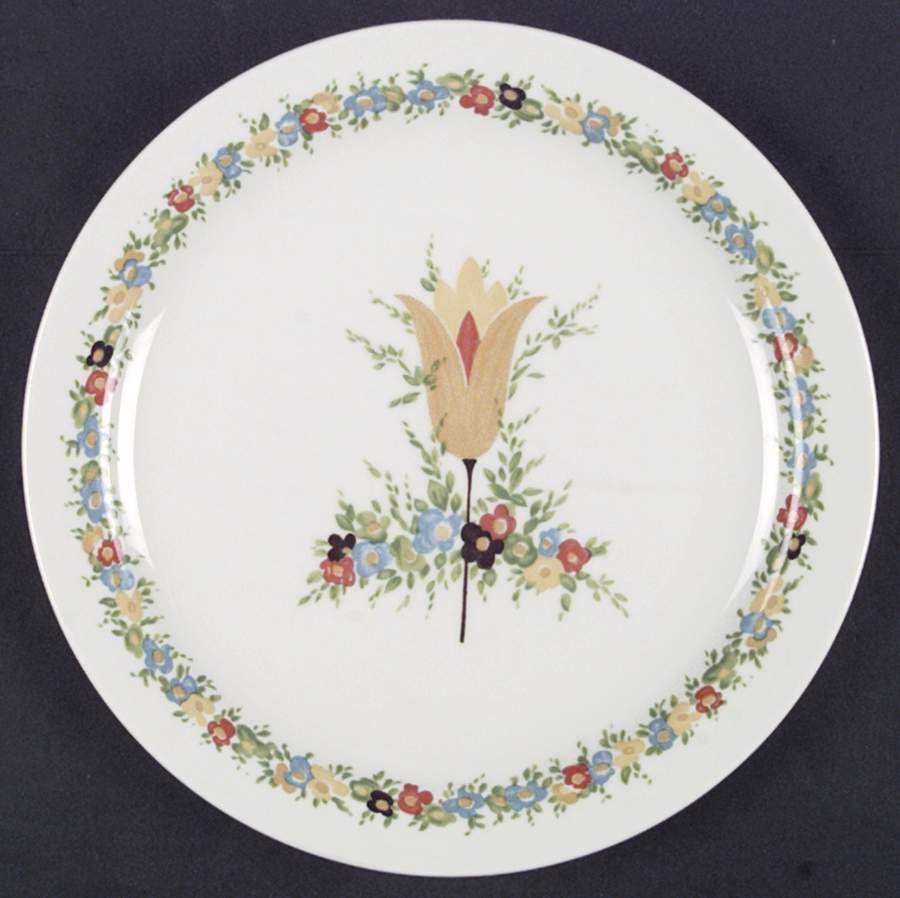Palette Dinner Plate by Franconia-Krautheim & Adelburg-1