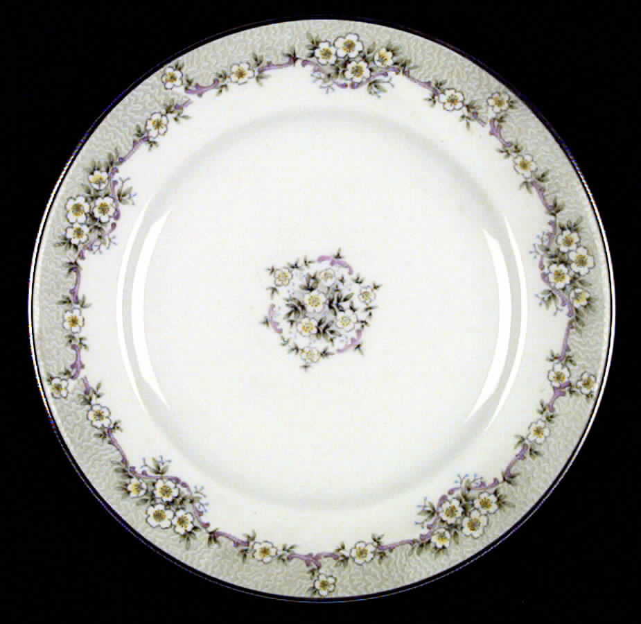 Priscilla Dinner Plate by Franconia-Krautheim & Adelburg-1