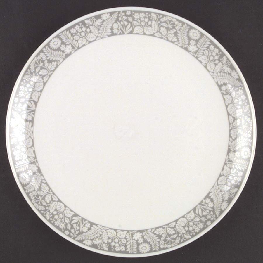 Reverie Dinner Plate by Franconia-Krautheim & Adelburg-1