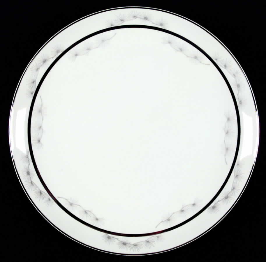 723 Dinner Plate by Fukagawa-1