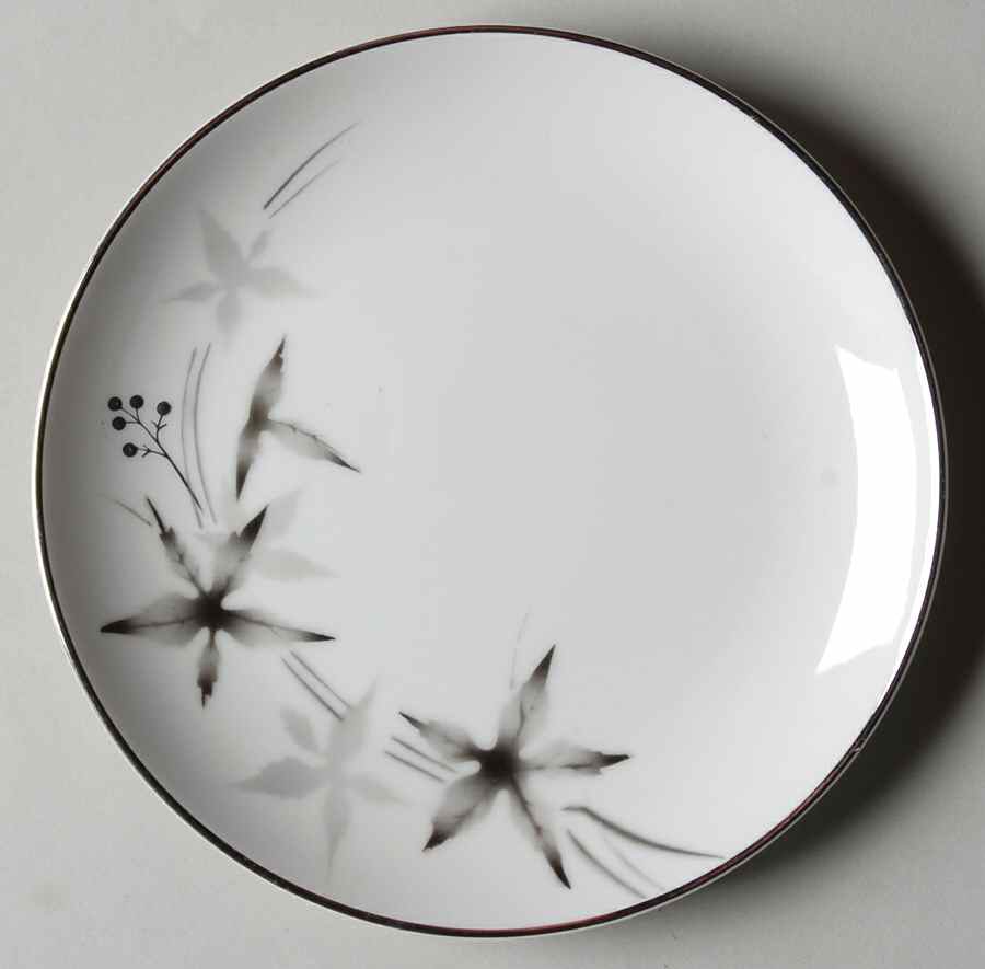 Berry Bread & Butter Plate by Fukagawa-1