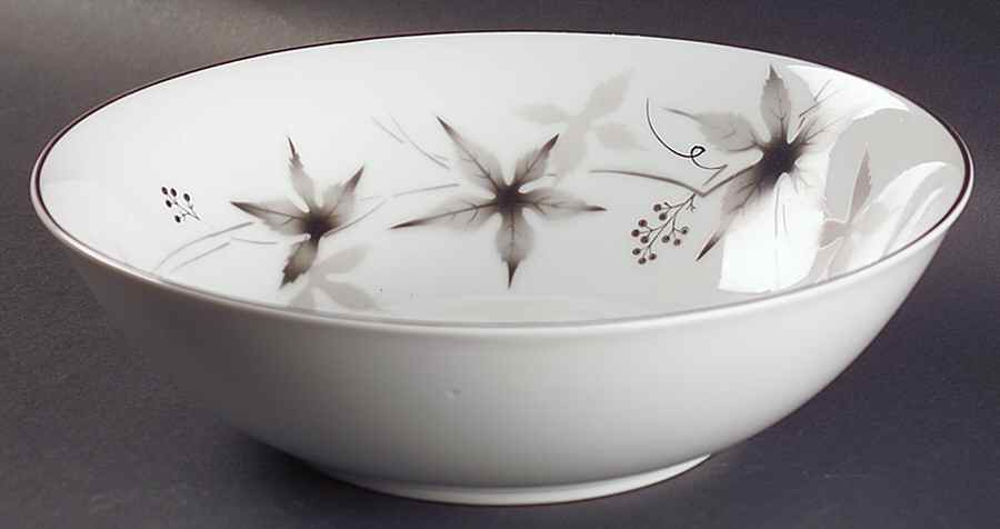Berry 10" Round Vegetable Bowl by Fukagawa-1