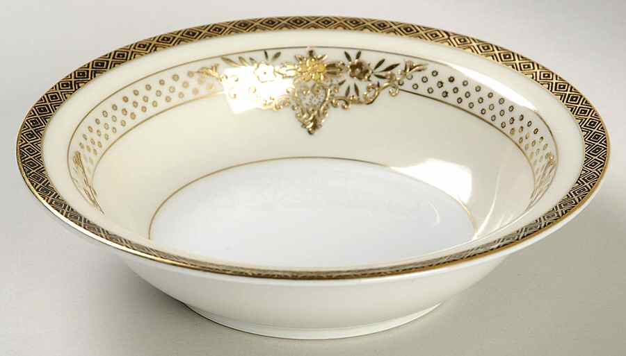 Countess Visconti Rim Fruit/Dessert (Sauce) Bowl by Fukagawa-1