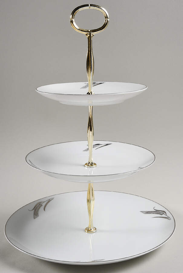 Full Crop 13 7/8"-14 1/4" 3-Tiered Serving Tray(DP,SP,BB) HC by Fukagawa-1