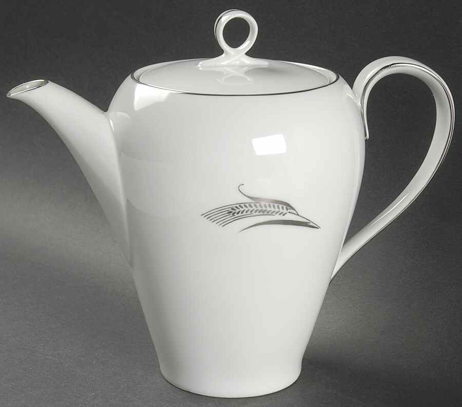 Full Crop Teapot & Lid by Fukagawa-1