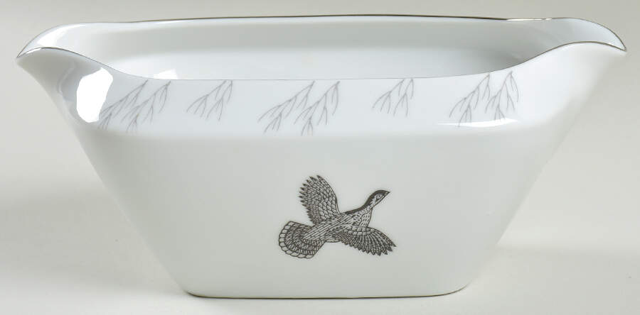 Game Gravy Boat by Fukagawa-1