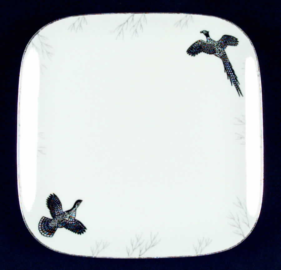 Game Salad Plate by Fukagawa-1