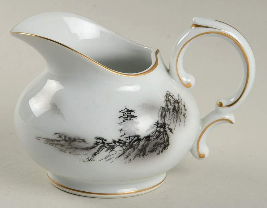 Landscape Creamer by Fukagawa-1