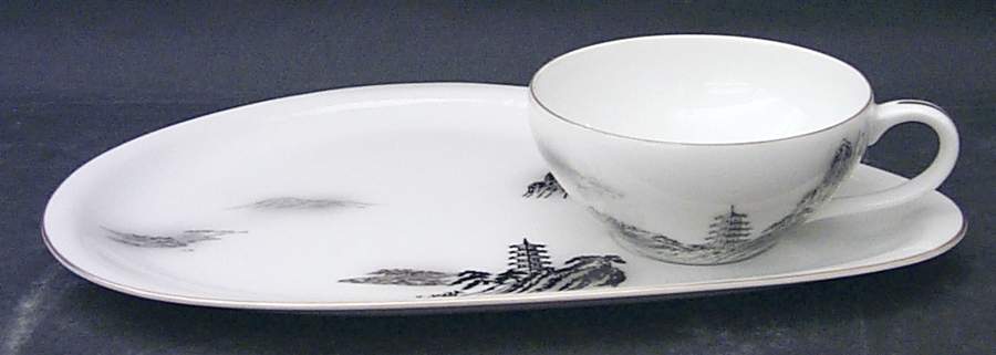 Landscape Snack Plate & Cup Set by Fukagawa-1