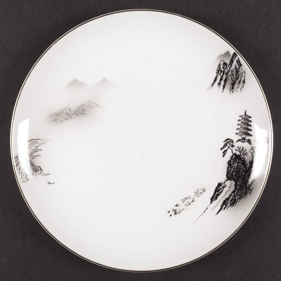 Landscape Dinner Plate by Fukagawa-1