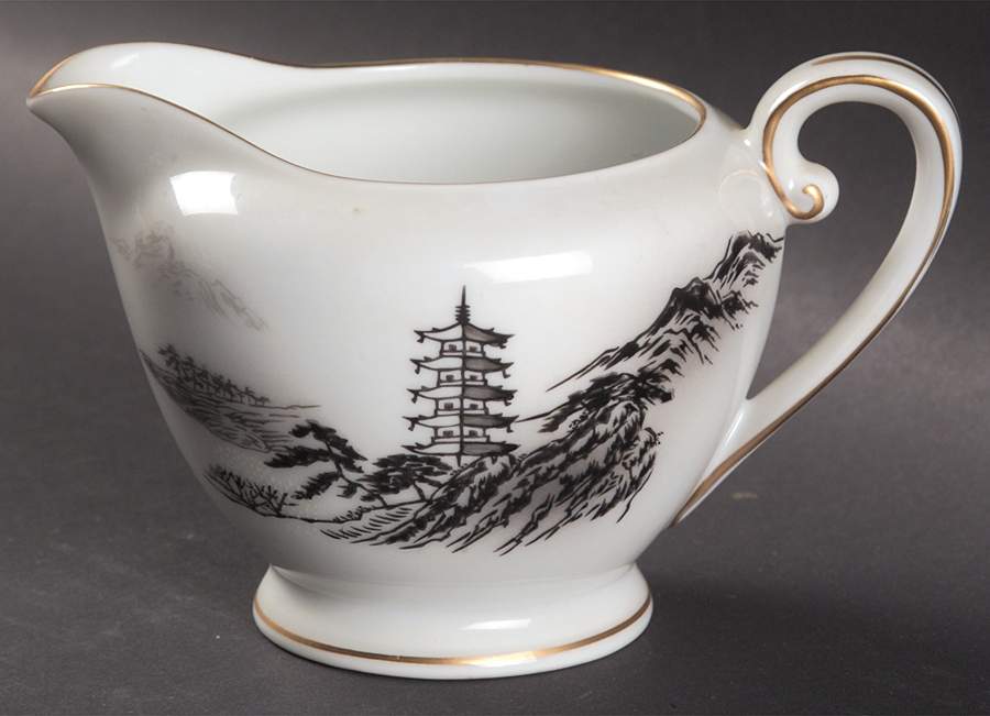 Landscape Creamer by Fukagawa-1