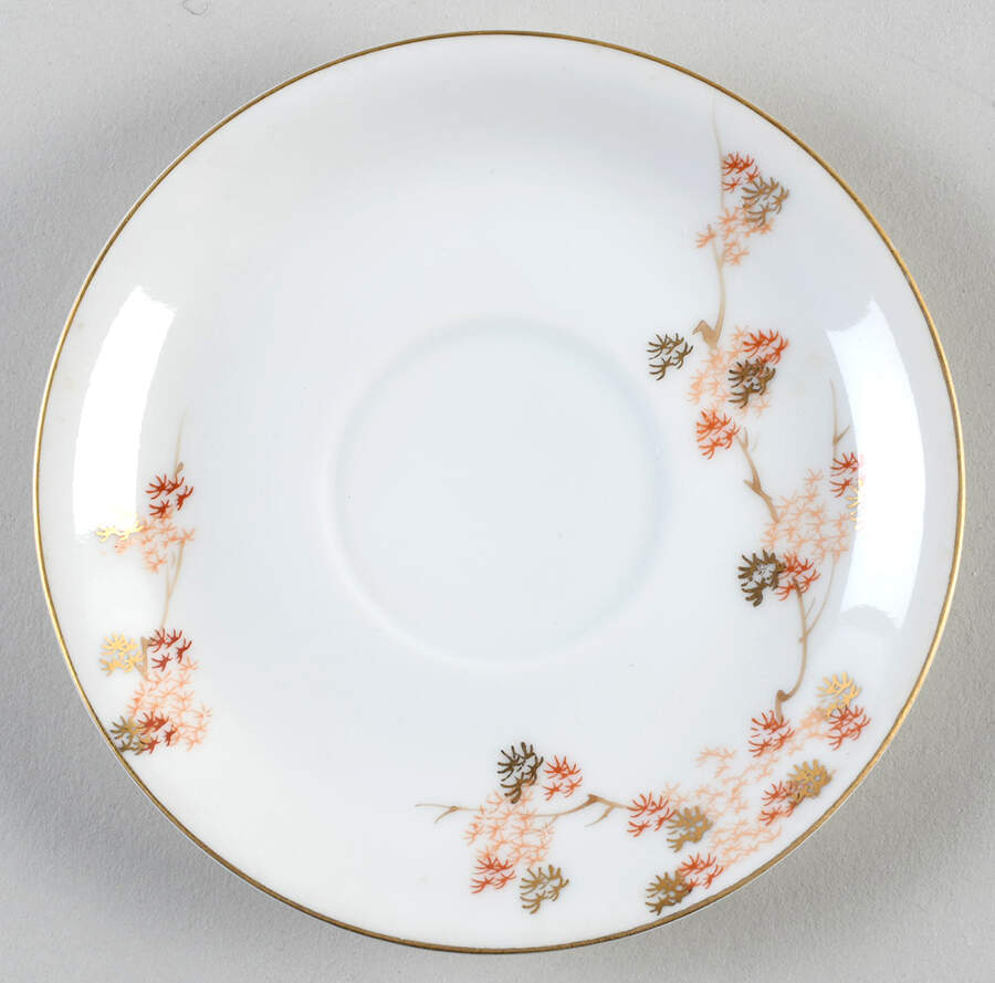 Maple (Rim) Saucer by Fukagawa-1