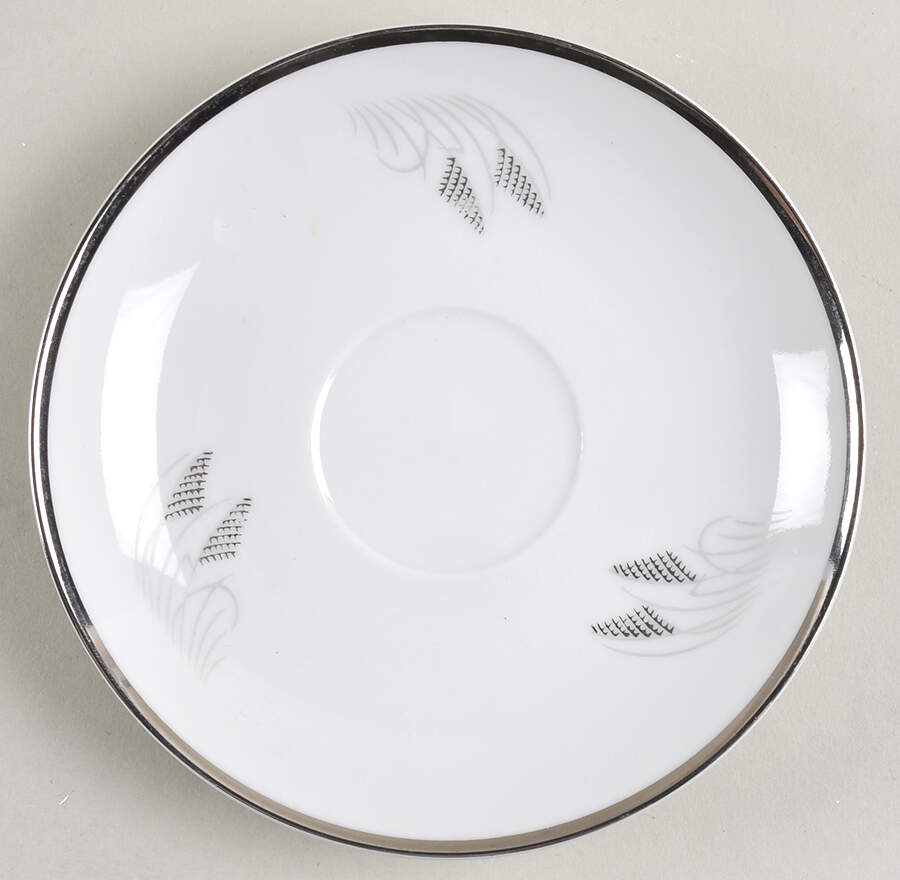 Moon Glow (Black Plant) Saucer by Fukagawa-1