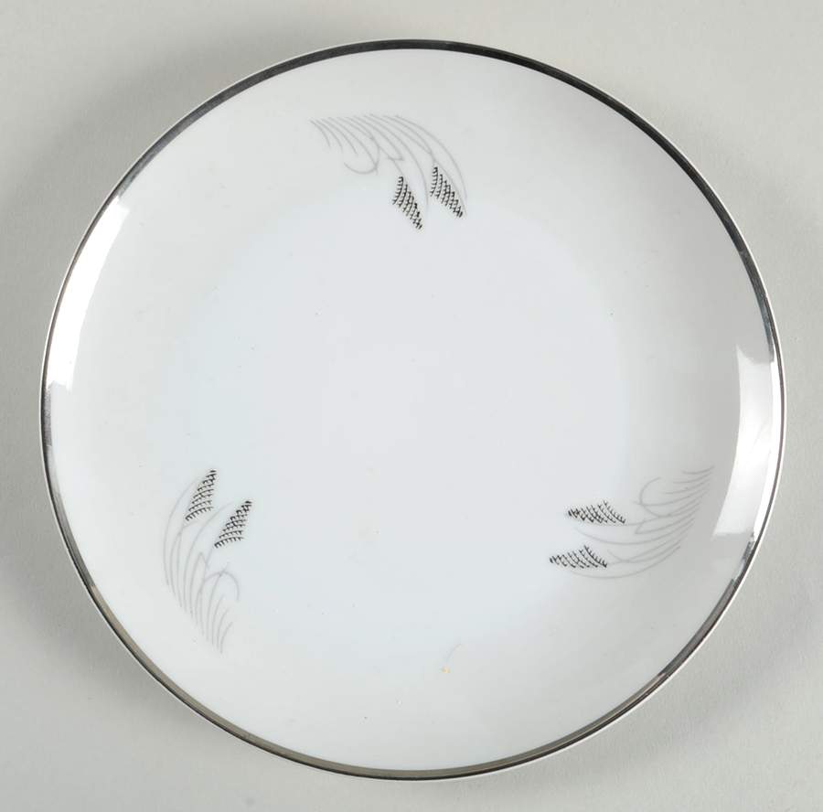 Moon Glow (Black Plant) Salad Plate by Fukagawa-1