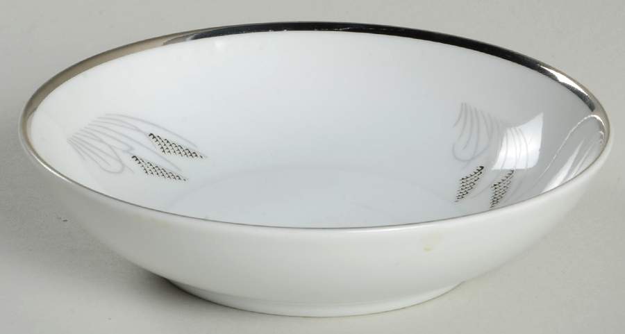 Moon Glow (Black Plant) Fruit/Dessert (Sauce) Bowl by Fukagawa-1
