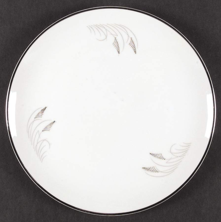 Moon Glow (Black Plant) Dinner Plate by Fukagawa-1
