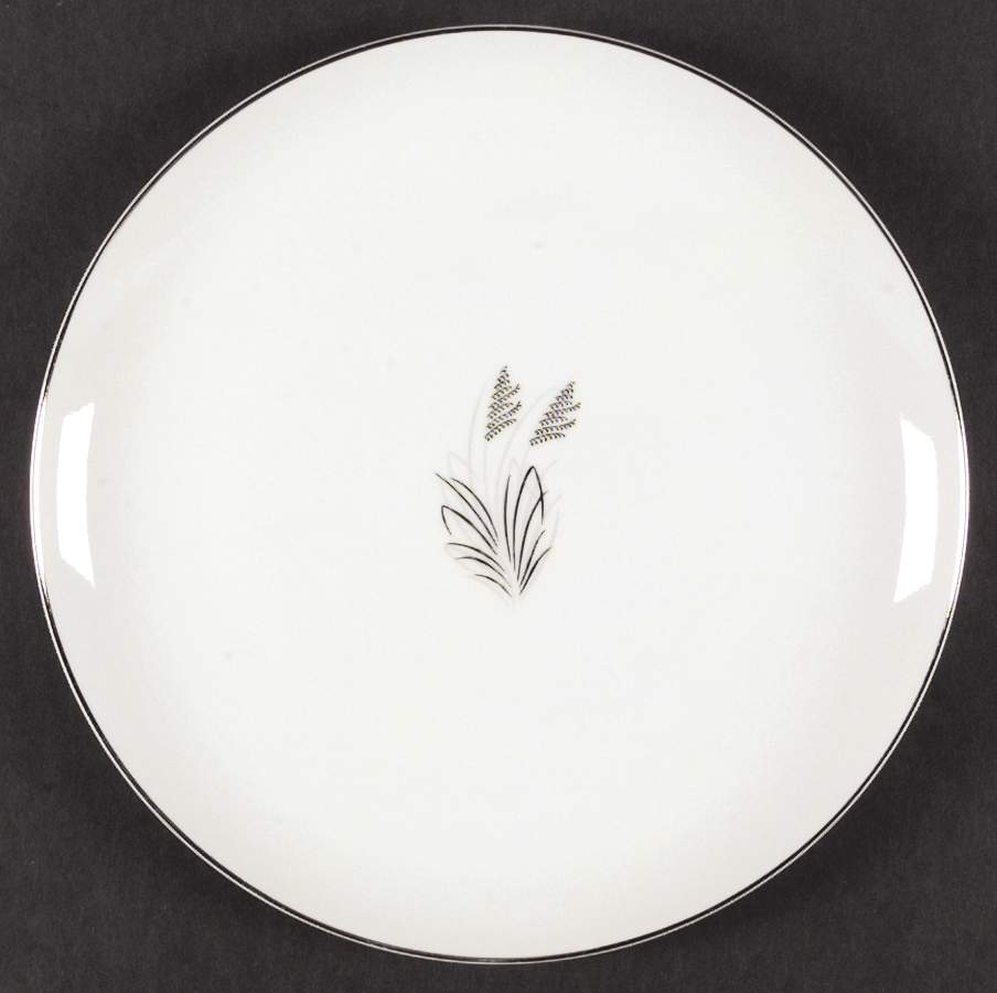 Moonlight Dinner Plate by Fukagawa-1