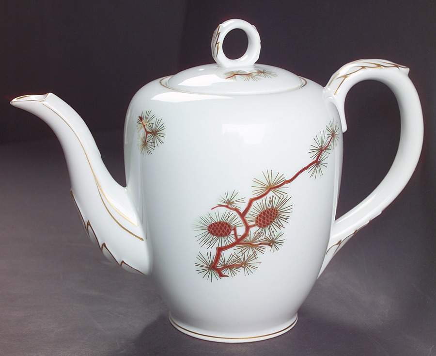 Pine Cone (Coupe Shape) Teapot & Lid by Fukagawa-1