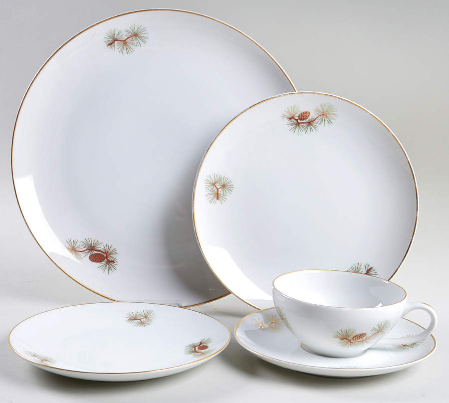 Pine Cone (Coupe Shape) 5 Piece Place Setting by Fukagawa-1