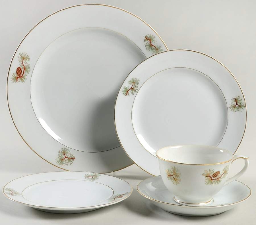 Pine Cone (Rim Shape) 5 Piece Place Setting by Fukagawa-1
