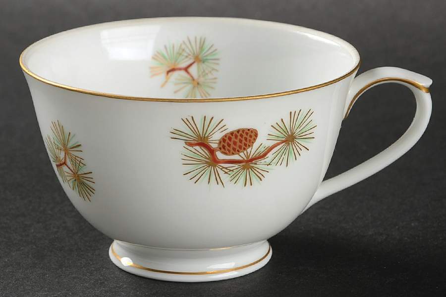 Pine Cone (Rim Shape) Footed Cup by Fukagawa-1